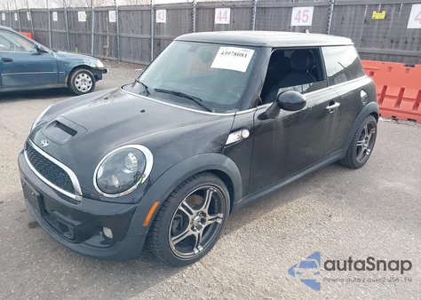 2013 Mini Hardtop Cooper S from USA, damaged, VIN WMWSV3C5XDT395292